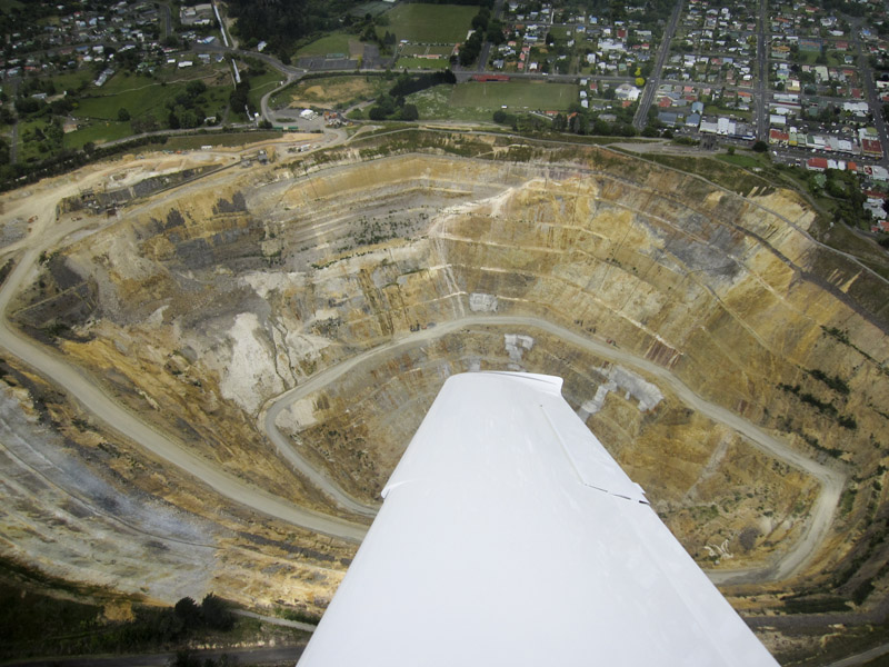094.Open pit gold mine near Waihi, NZ